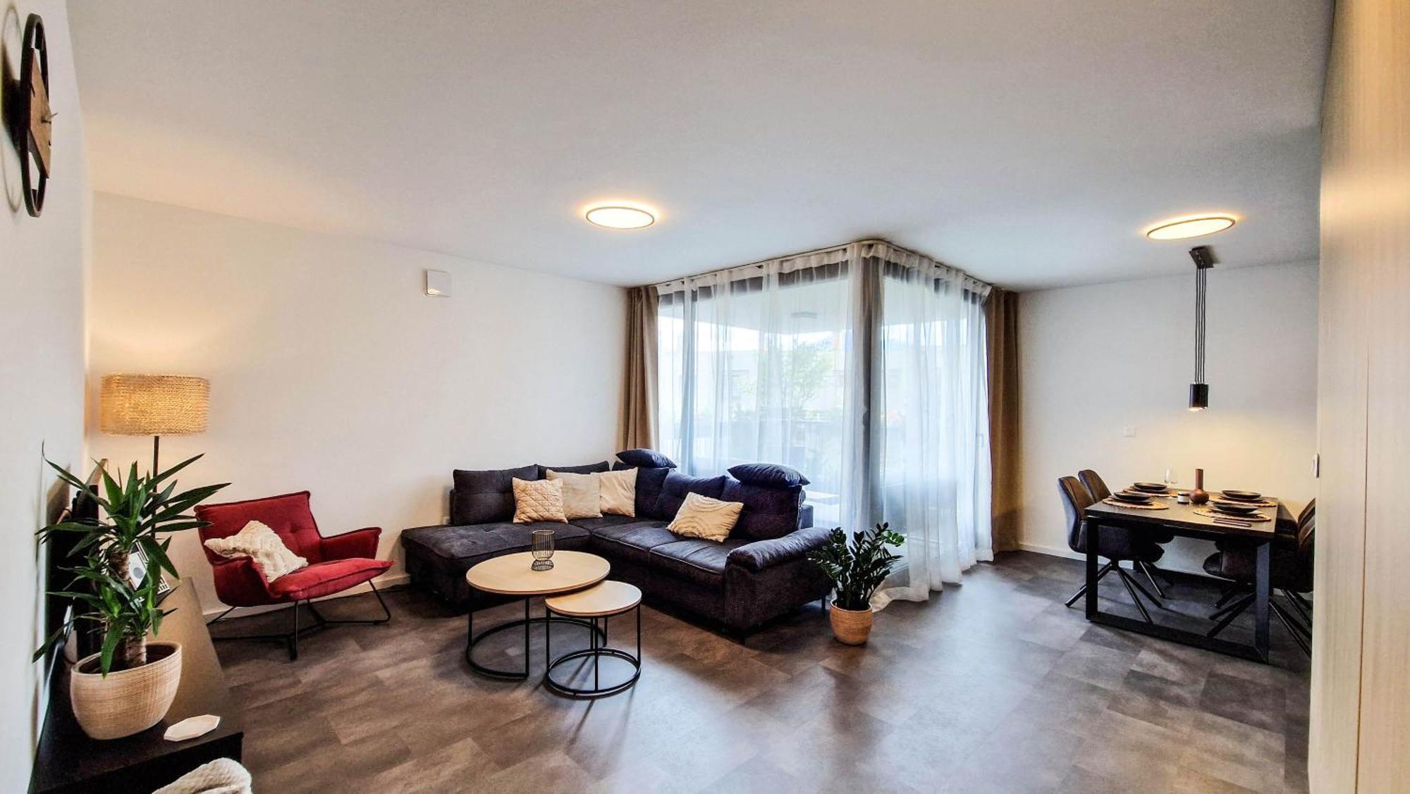 Hillshome - 84M2 Moderny Byt S Terasou Aj Saunou Lipótszentmiklós Kültér fotó