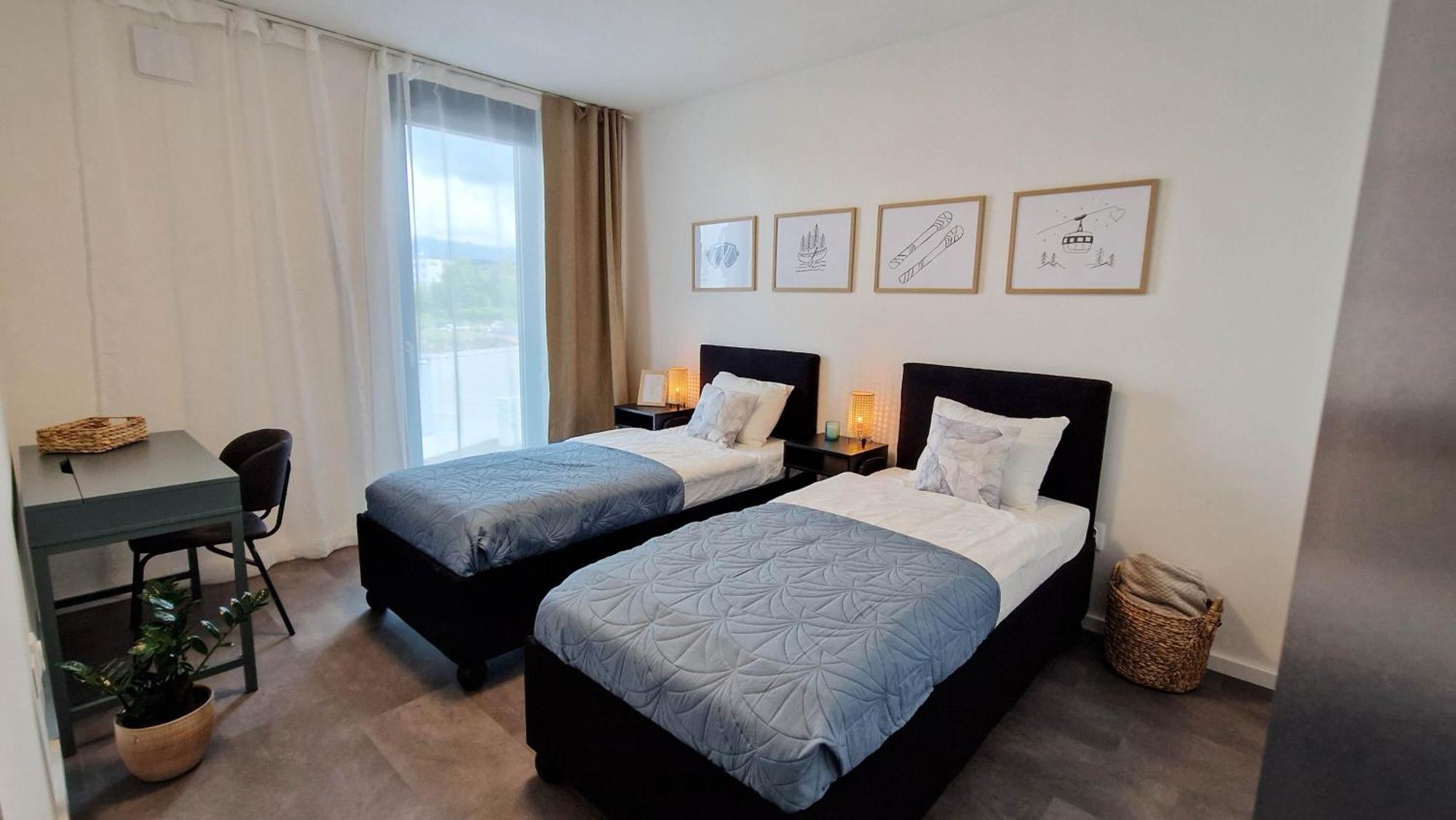 Hillshome - 84M2 Moderny Byt S Terasou Aj Saunou Lipótszentmiklós Kültér fotó